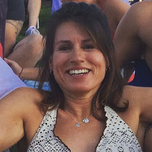 Meet your Posher, Debra